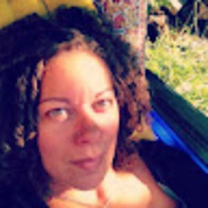 Meet your Posher, Baey